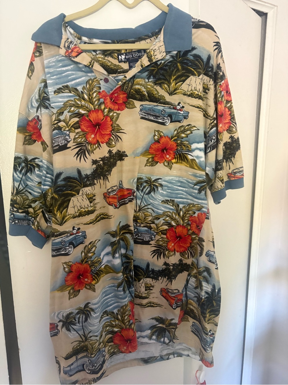 Big Dogs hawaiian polo with car print